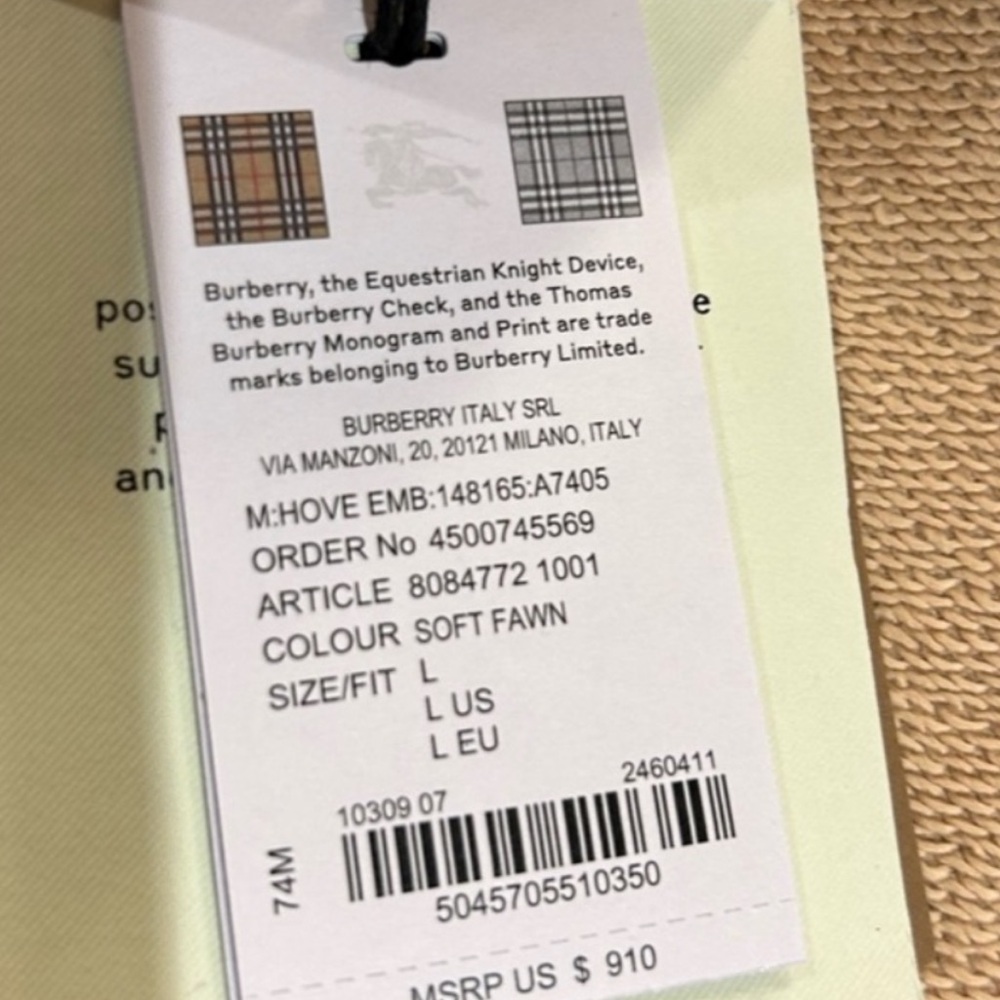 Burberry Beige Women's Hoodie - Picture 7 of 7
